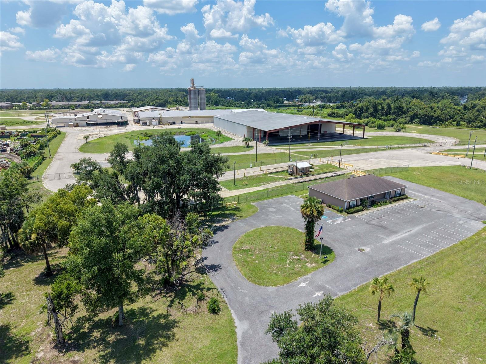 40 Acres Industrial Space with 175,000 sq ft of warehouse space For Sale in Taylor County, FL $7,000,000 40 Acres Industrial Space with 175,000 sq ft of warehouse space For Sale in Taylor County, FL $7,000,000